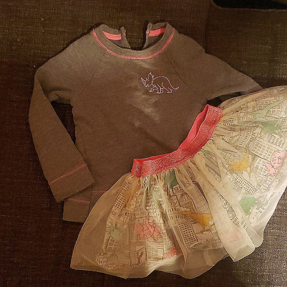 Matching sets - Picture 4 of 6